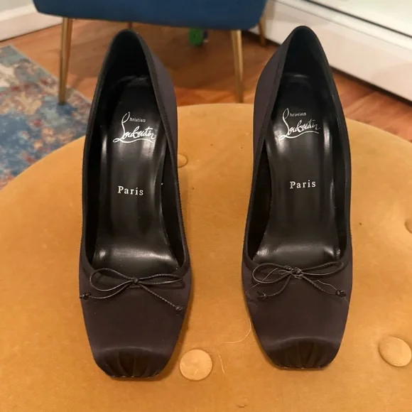 Christian Louboutin Black Satin Heels size 8.5 US or 39 EU - Picture 2 of 9